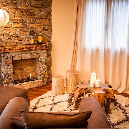 Golden Hill Country Chalets & Suites Waldschach Екстериор снимка
